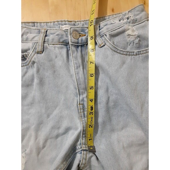 Avec Les Filles Distress Denim Short in Blue Size 26 - Picture 7 of 9